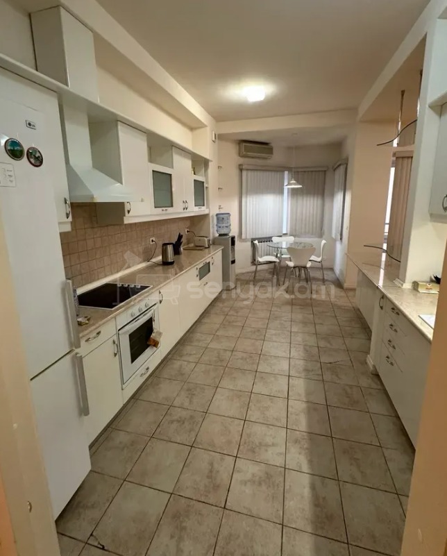 3 Սենյականոց Բնակարան Նորակառույցում, 160քմ, 6/12 հարկ, Կապիտալ Վերանորոգված, Կահավորված, Արևկող