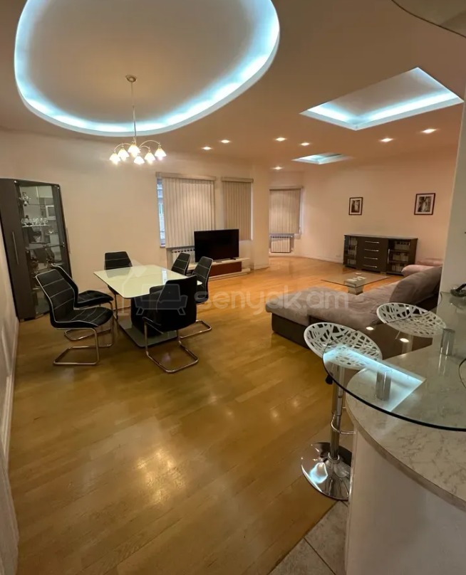 3 Սենյականոց Բնակարան Նորակառույցում, 160քմ, 6/12 հարկ, Կապիտալ Վերանորոգված, Կահավորված, Արևկող