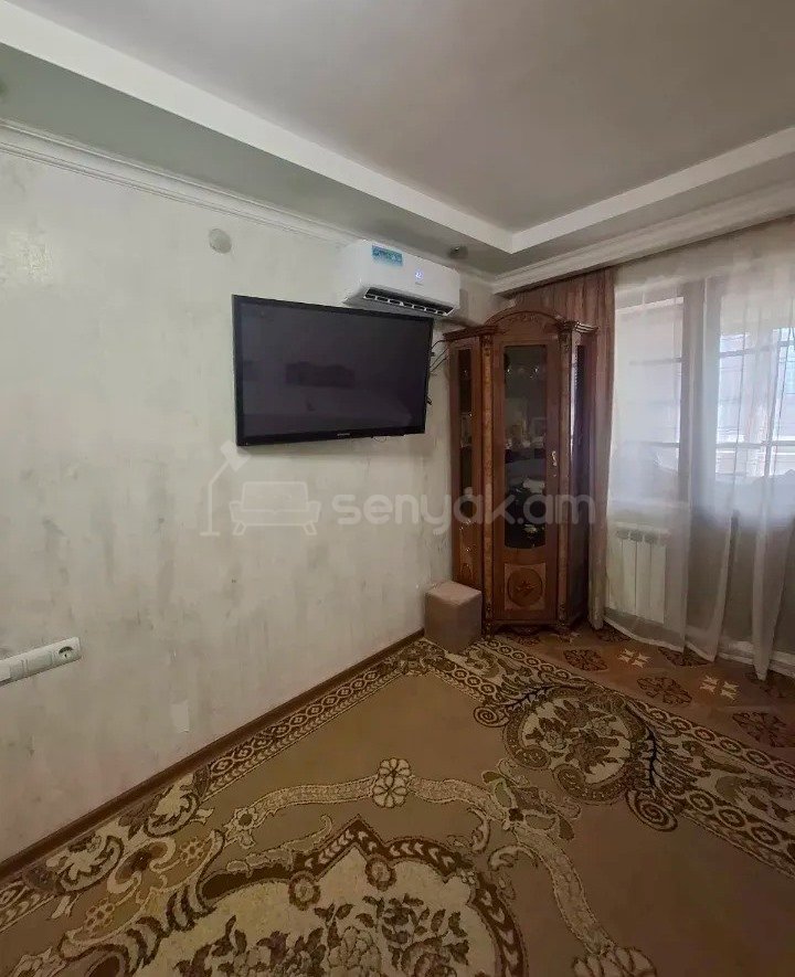 2 Սենյականոց Բնակարան Քարե Շենքում, 52քմ, 4/5 հարկ, Նորմալ Վիճակում