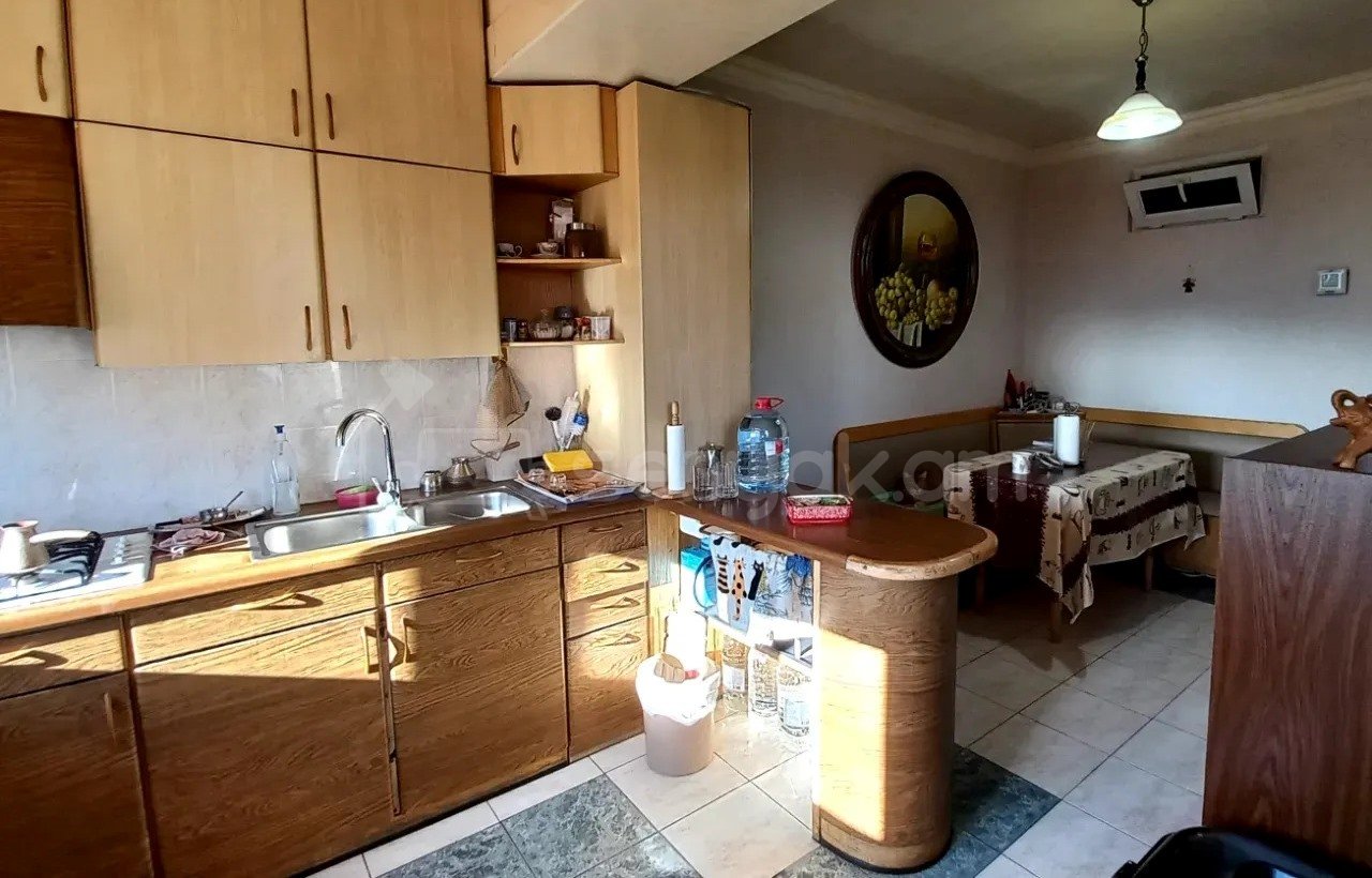 2 Սենյականոց Բնակարան, 101քմ, 11/14 հարկ, Նորմալ Վիճակում