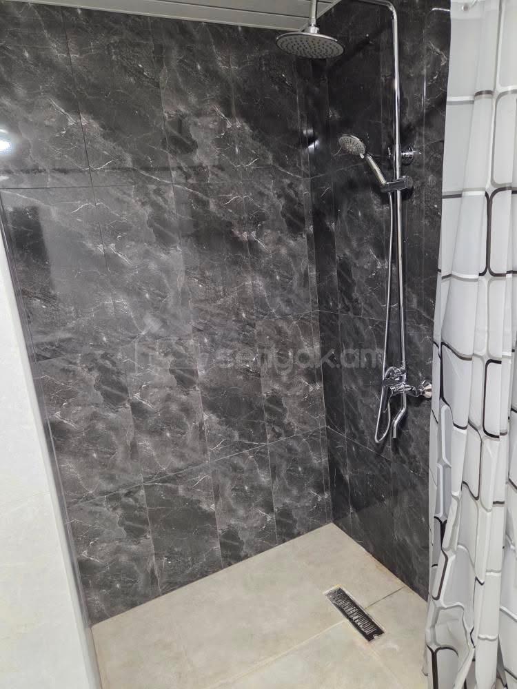 1 Սենյականոց Բնակարան Նորակառույցում, 40քմ, 13/15 հարկ, Կապիտալ Վերանորոգված