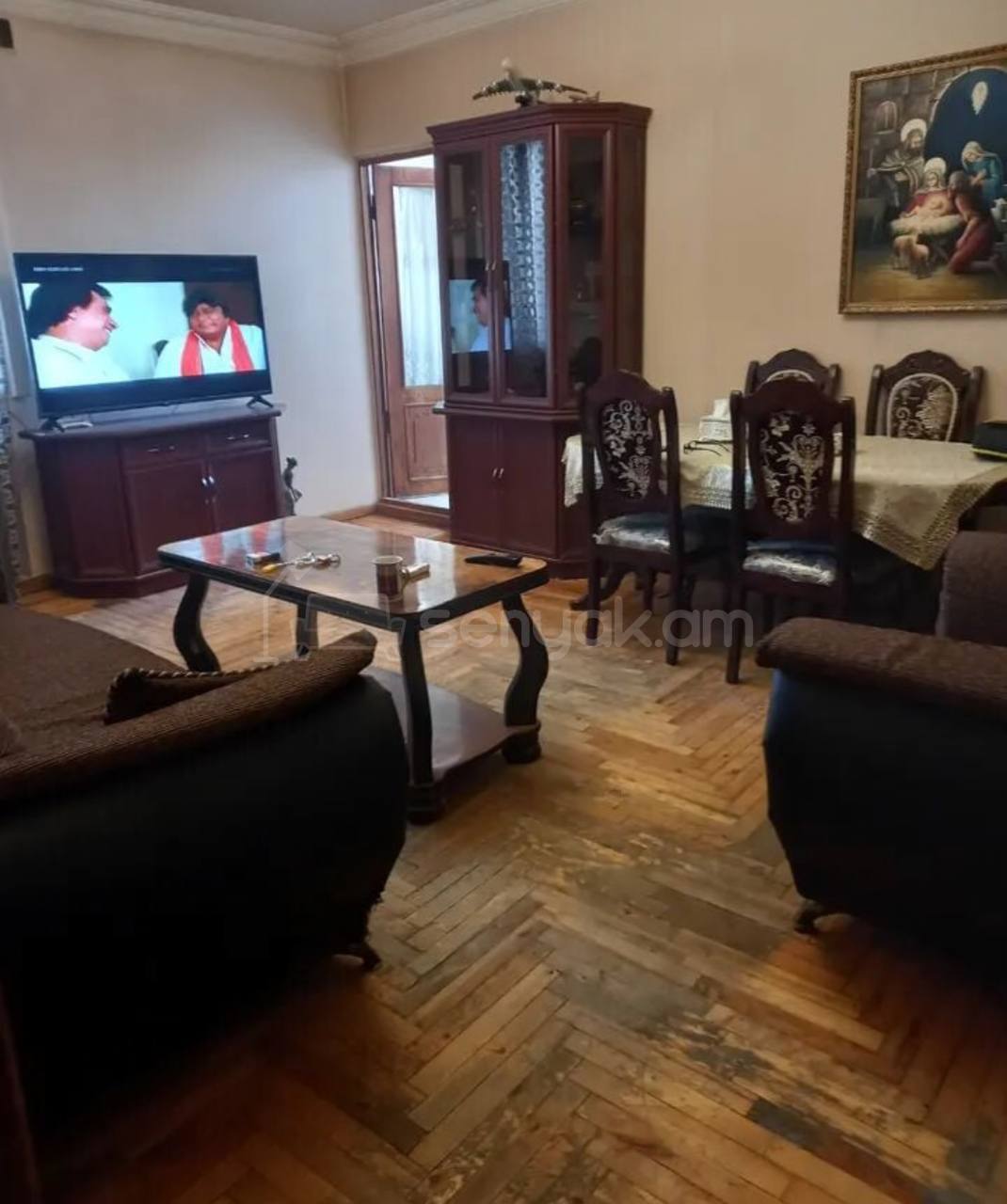 3 Սենյականոց Բնակարան Քարե Շենքում, 80քմ, 10/16 հարկ, Նորմալ Վիճակում, Կահավորված