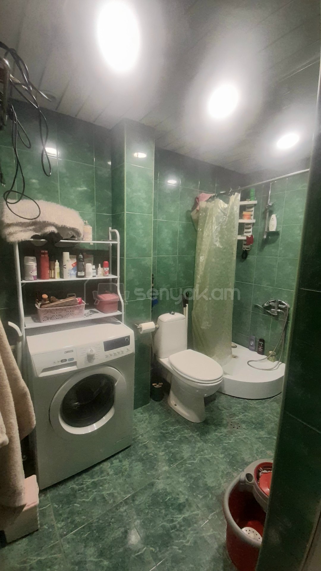 1 Սենյականոց Բնակարան Քարե Շենքում, 40քմ, 3/5 հարկ, Կապիտալ Վերանորոգված, Կահավորված, Արևկող