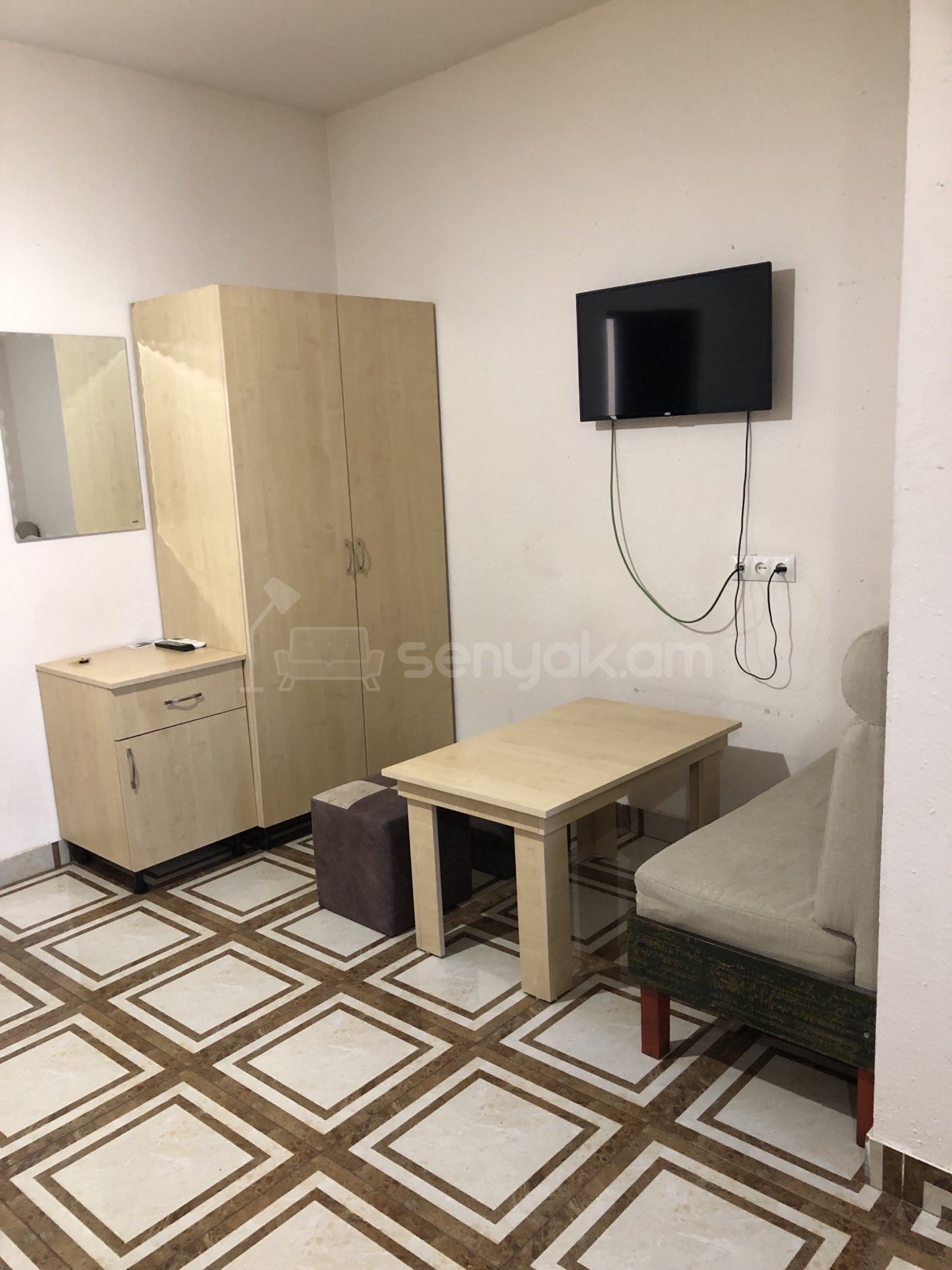 1 Սենյականոց Բնակարան Նորակառույցում, 30քմ, 3/3 հարկ, Կապիտալ Վերանորոգված