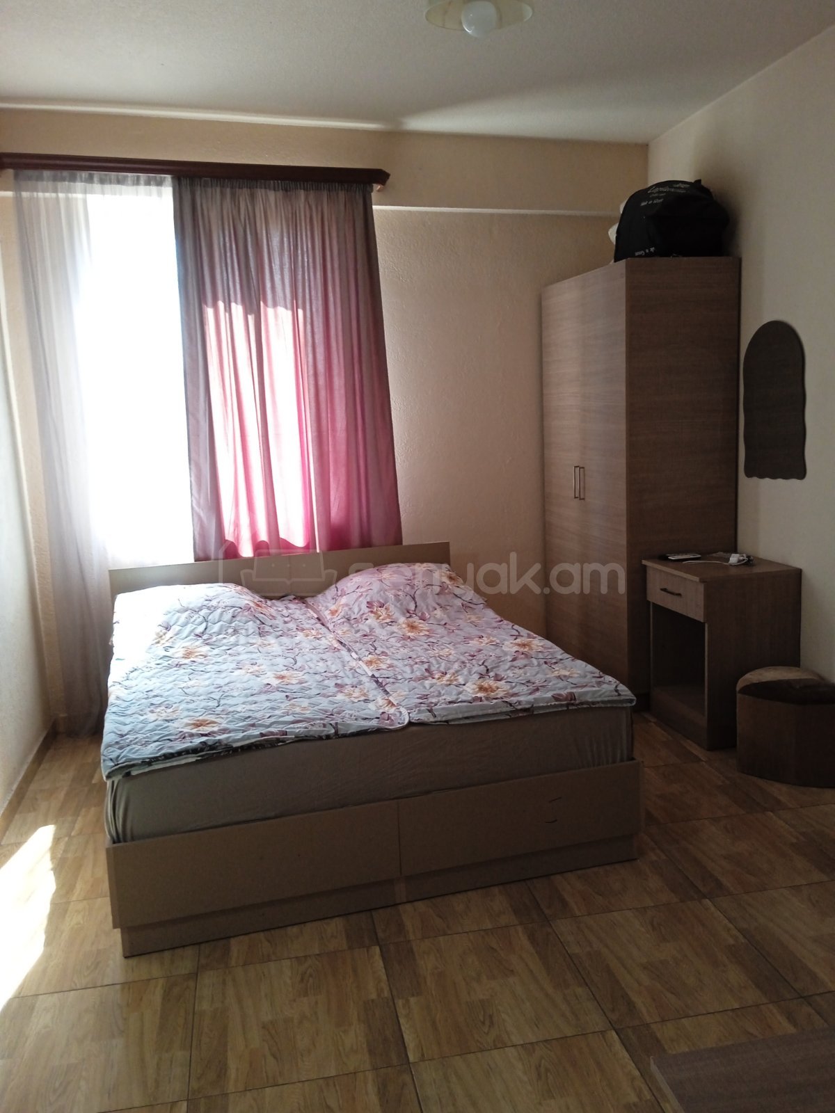 1 Սենյականոց Բնակարան Նորակառույցում, 30քմ, 2/3 հարկ, Կապիտալ Վերանորոգված