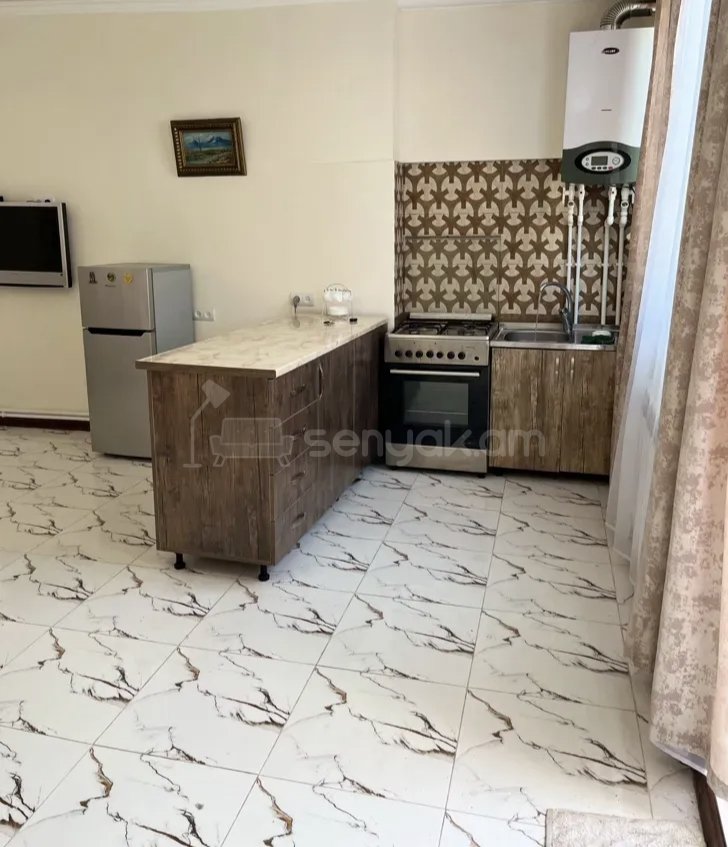 2 Սենյականոց Բնակարան, 56քմ, 2/5 հարկ, Նորմալ Վիճակում, Կահավորված, Արևկող