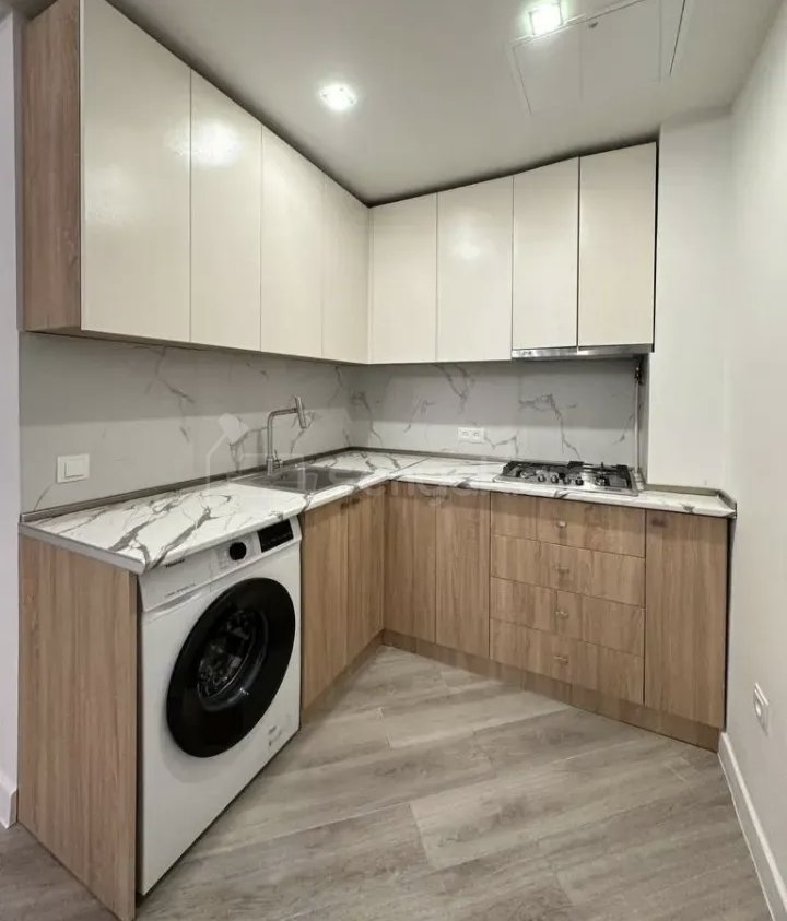 2 Սենյականոց Բնակարան, 54քմ, 6/10 հարկ, Կապիտալ Վերանորոգված, Կահավորված, Արևկող