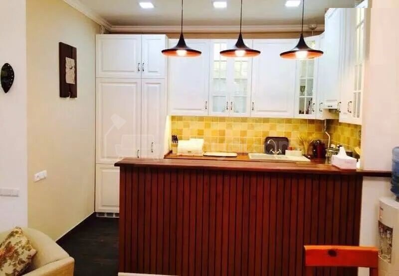 3 Սենյականոց Բնակարան Քարե Շենքում, 80քմ, 3/5 հարկ, Կապիտալ Վերանորոգված