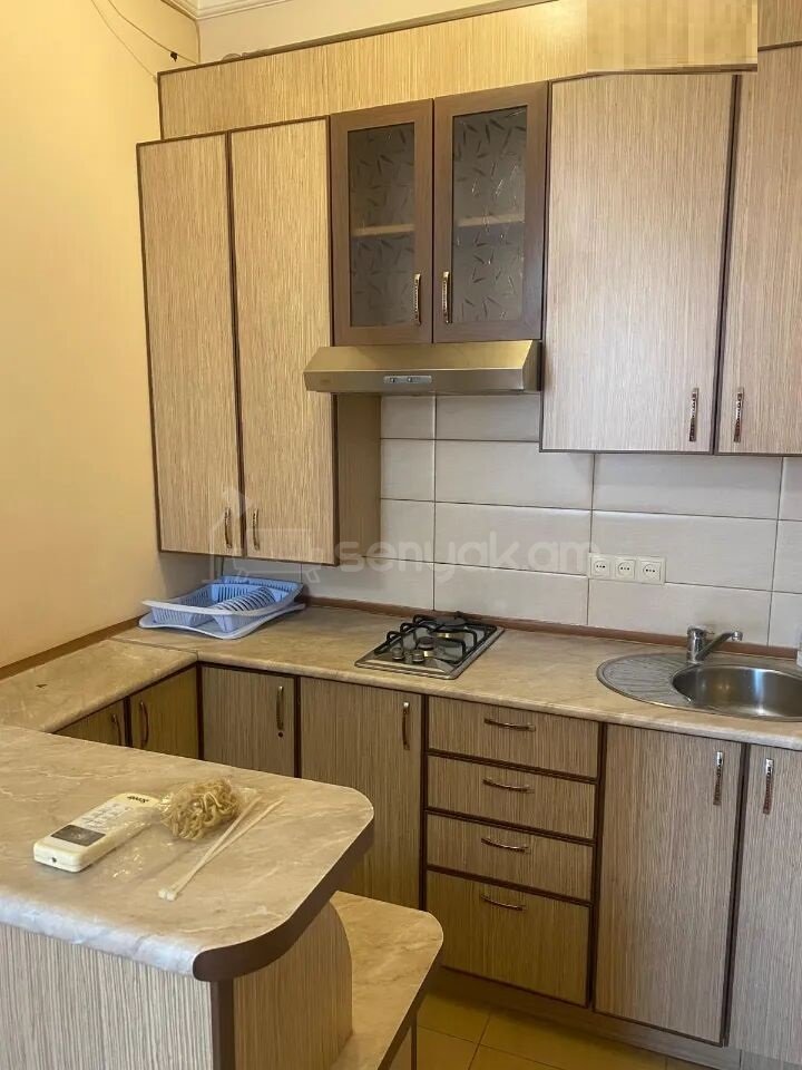 2 Սենյականոց Բնակարան, 38քմ, 6/6 հարկ, Կապիտալ Վերանորոգված