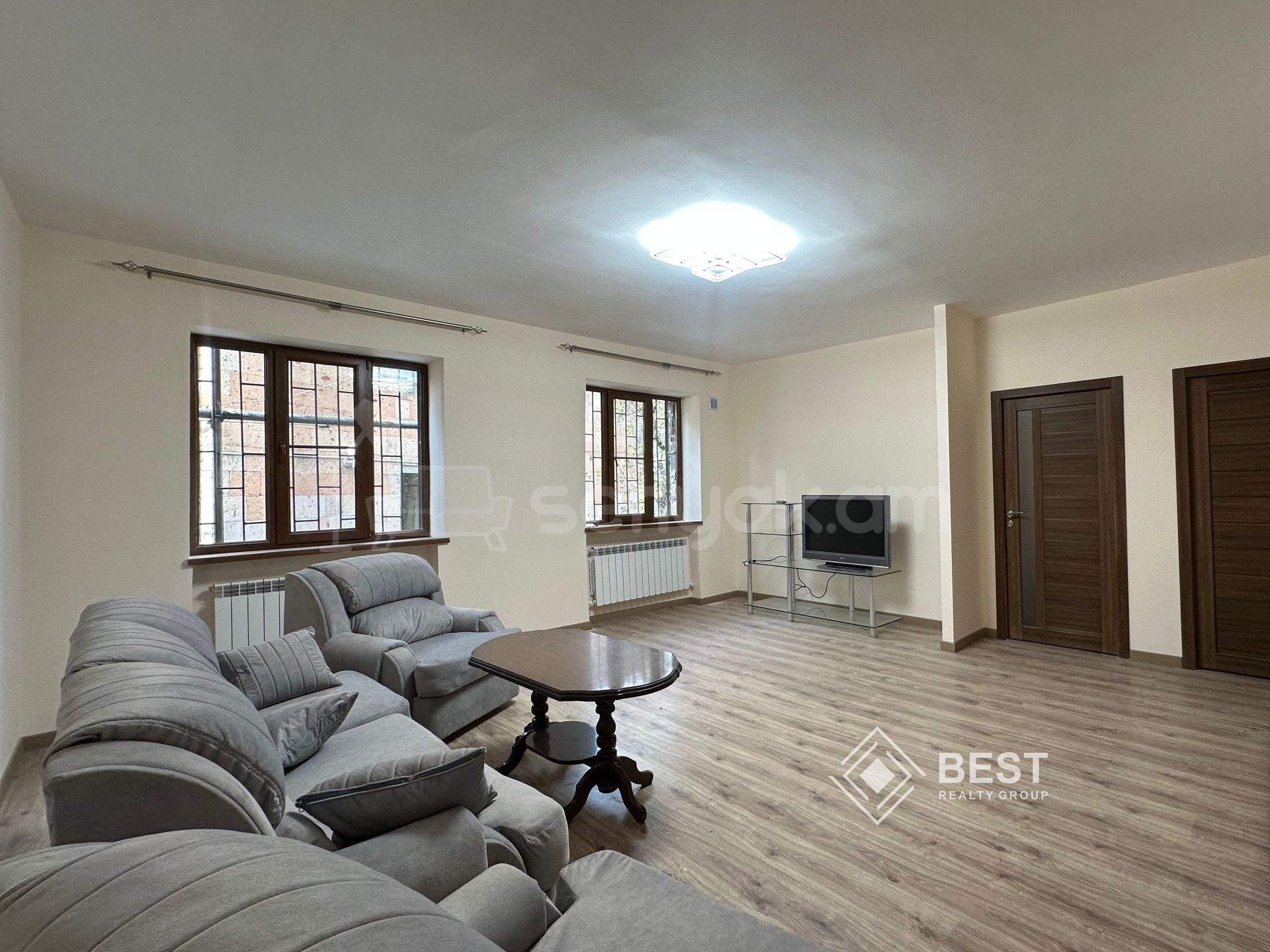 3 Սենյականոց Սեփական Տուն, 100քմ, Կապիտալ Վերանորոգված, Ավտոտնակով