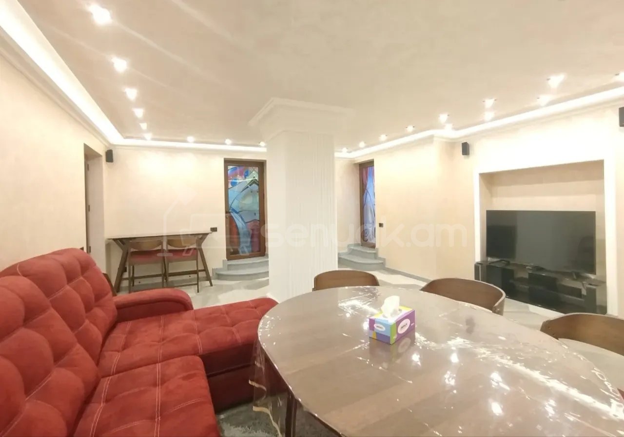 2 Սենյականոց Բնակարան Քարե Շենքում, 60քմ, 1/4 հարկ, Կապիտալ Վերանորոգված, Կահավորված