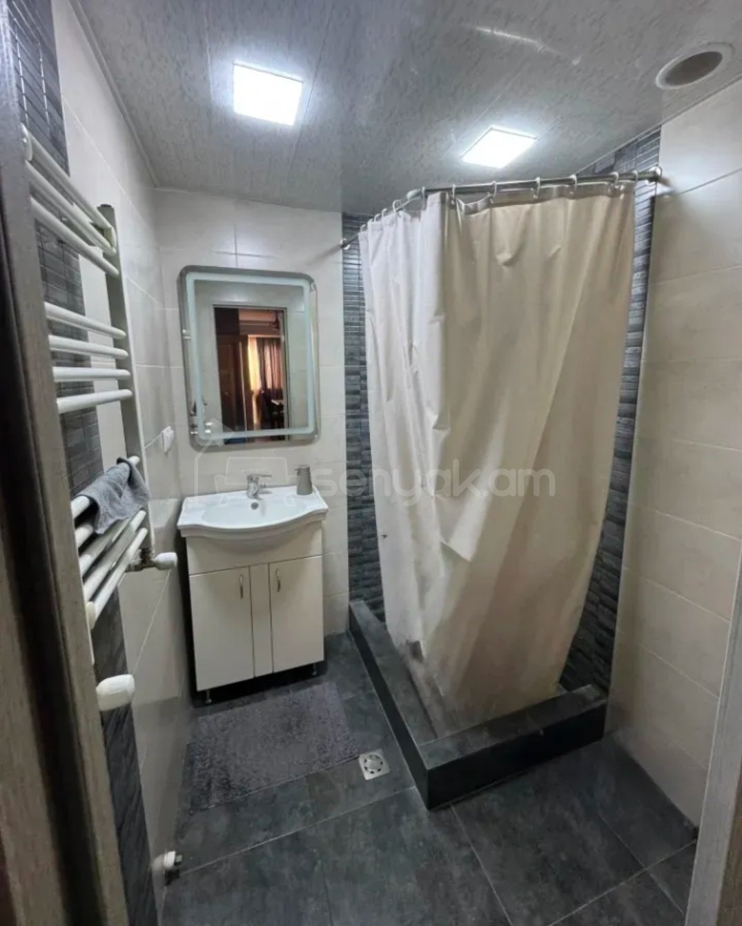 3 Սենյականոց Բնակարան, 66քմ, 13/14 հարկ, Դիզայներական Վերանորոգված, Կահավորված, Արևկող