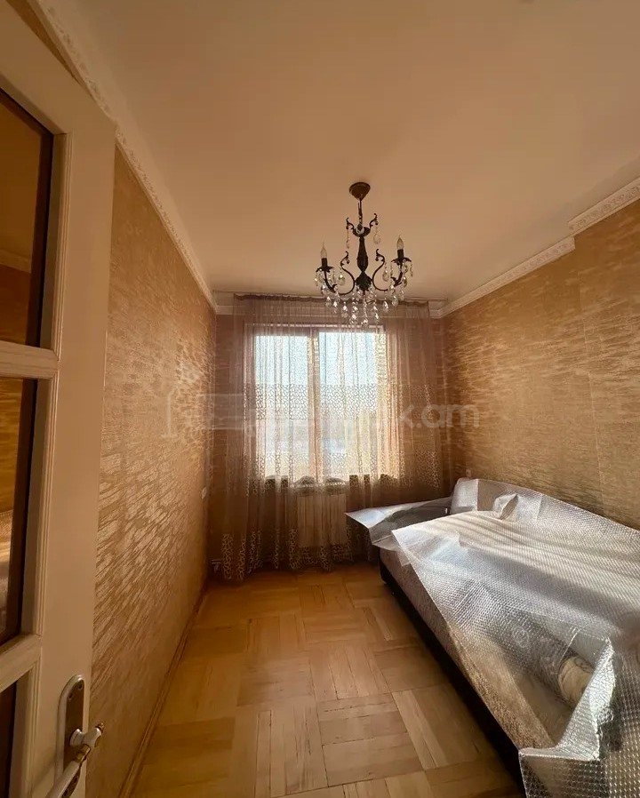 2 Սենյականոց Բնակարան, 74քմ, 8/9 հարկ, Նորմալ Վիճակում