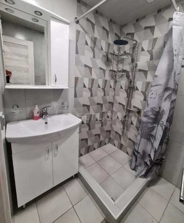 3 Սենյականոց Բնակարան, 69քմ, 2/13 հարկ, Դիզայներական Վերանորոգված, Կահավորված, Արևկող