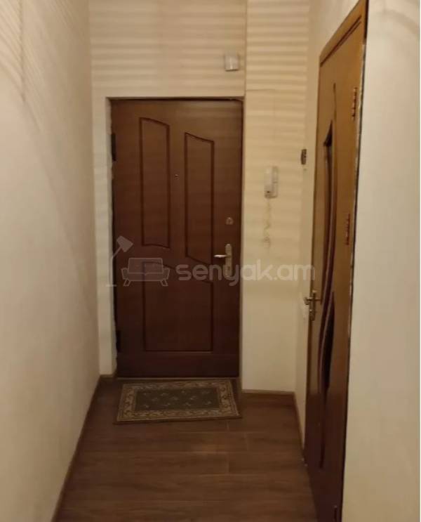 2 Սենյականոց Բնակարան Քարե Շենքում, 47քմ, 3/5 հարկ, Կոսմետիկ Վերանորոգված, Կահավորված, Արևկող