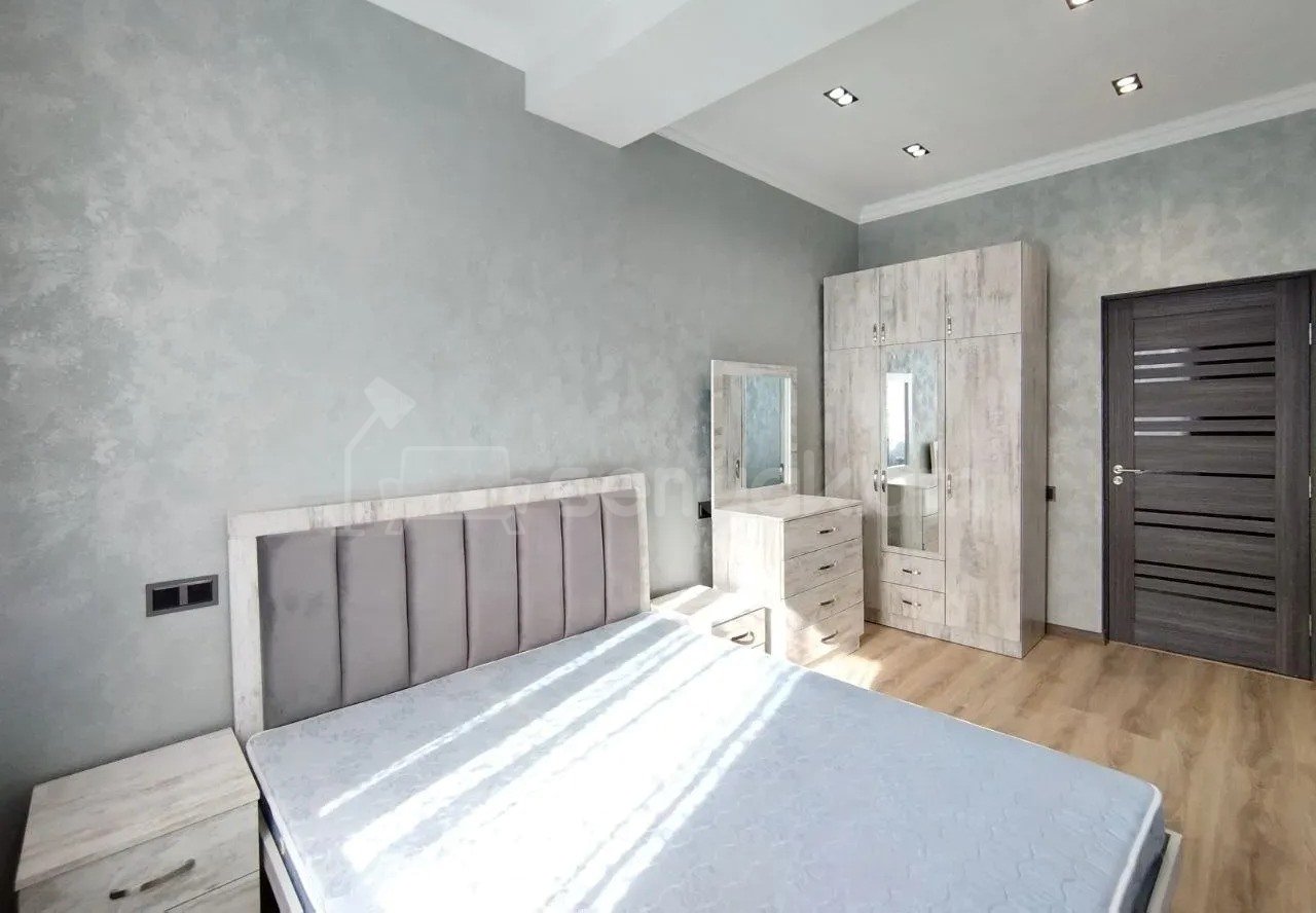 2 Սենյականոց Բնակարան, 57քմ, 9/18 հարկ, Կապիտալ Վերանորոգված, Կահավորված, Արևկող