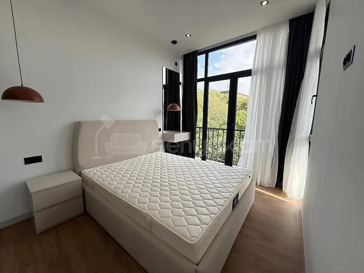 3 Սենյականոց Բնակարան Քարե Շենքում, 61քմ, 3/4 հարկ, Կապիտալ Վերանորոգված