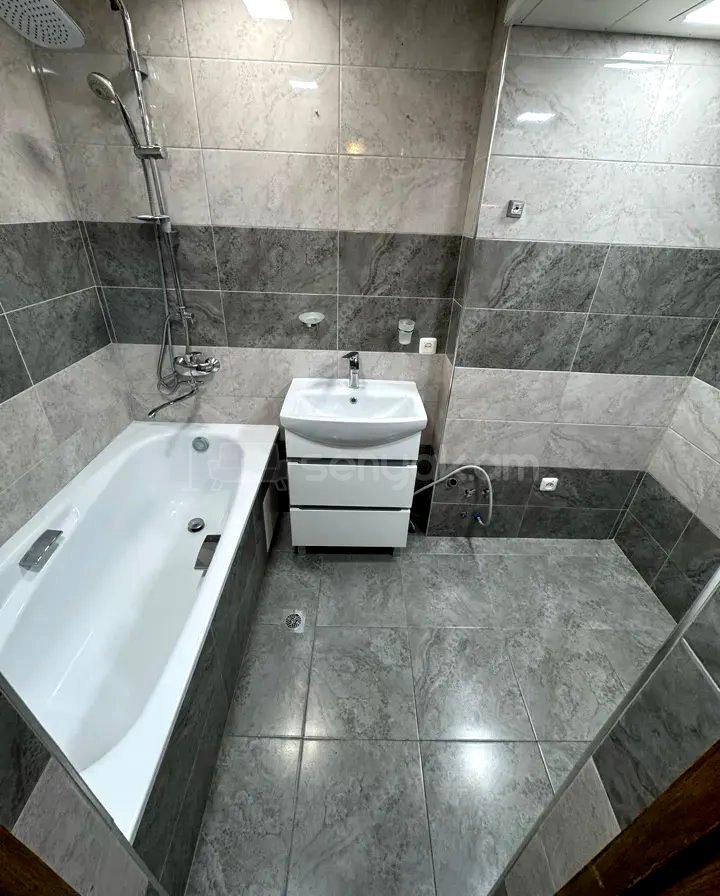 3 Սենյականոց Բնակարան, 76քմ, 3/12 հարկ, Կապիտալ Վերանորոգված