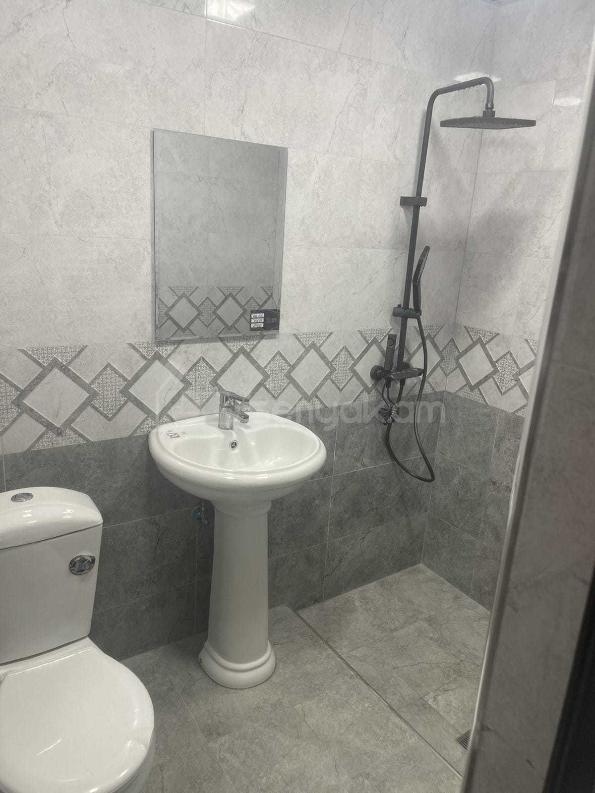 2 Սենյականոց Բնակարան Քարե Շենքում, 54քմ, 3/5 հարկ, Կապիտալ Վերանորոգված, Մասամբ Կահավորված, Արևկող