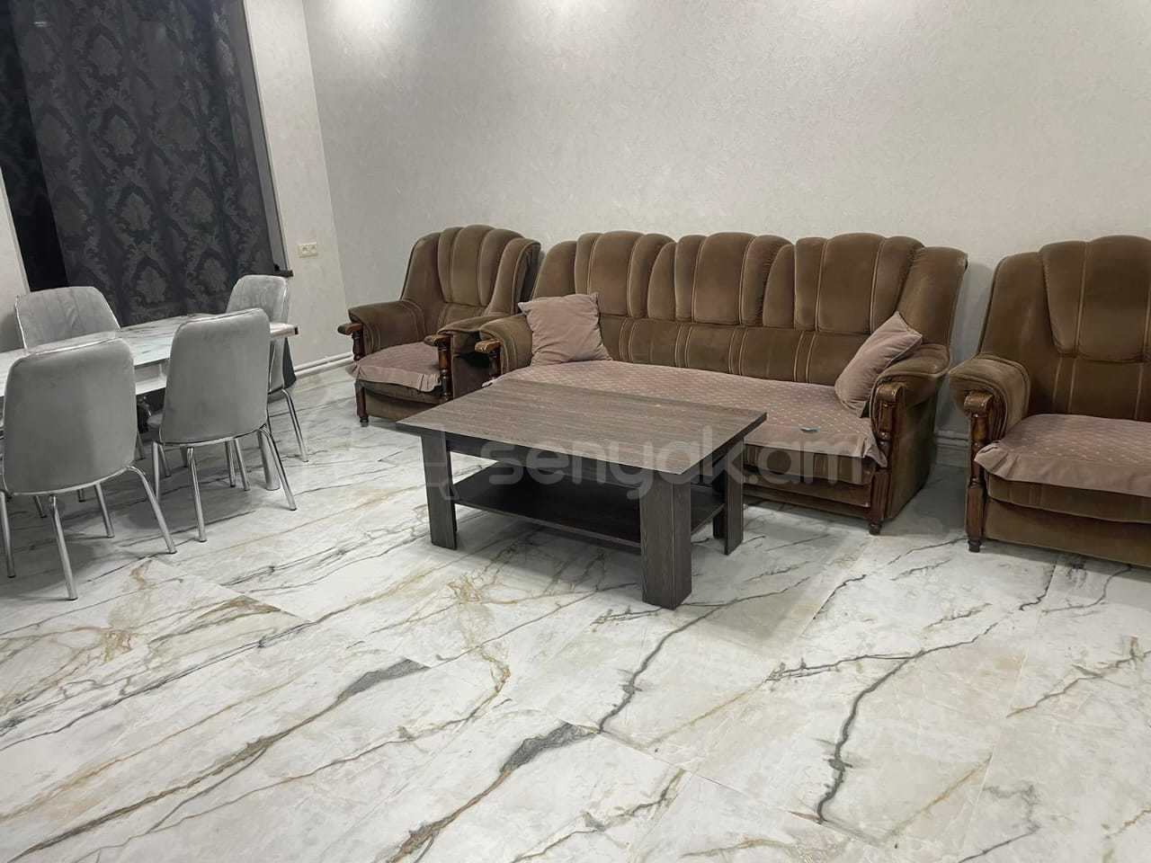 2 Սենյականոց Բնակարան Քարե Շենքում, 54քմ, 3/5 հարկ, Կապիտալ Վերանորոգված, Կահավորված, Արևկող