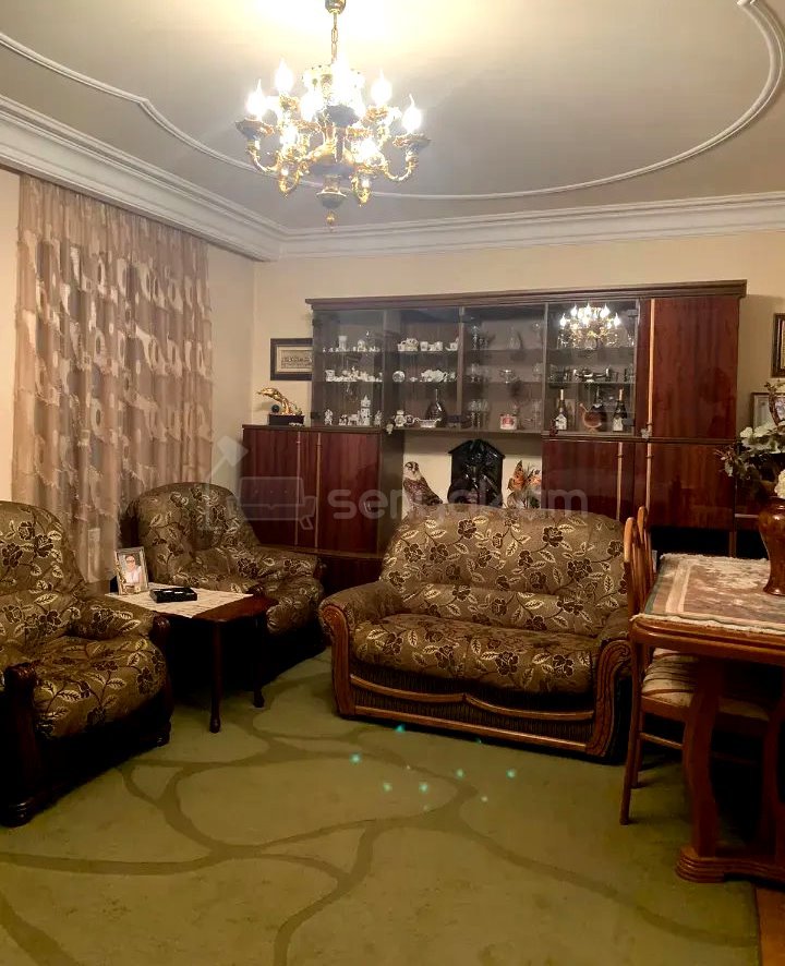 3 Սենյականոց Բնակարան, 77քմ, 3/9 հարկ, Կապիտալ Վերանորոգված