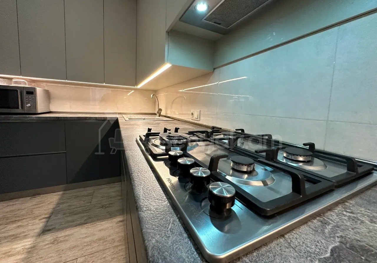 2 Սենյականոց Բնակարան Նորակառույցում, 80քմ, 12/14 հարկ, Դիզայներական Վերանորոգված, Կահավորված, Արևկող