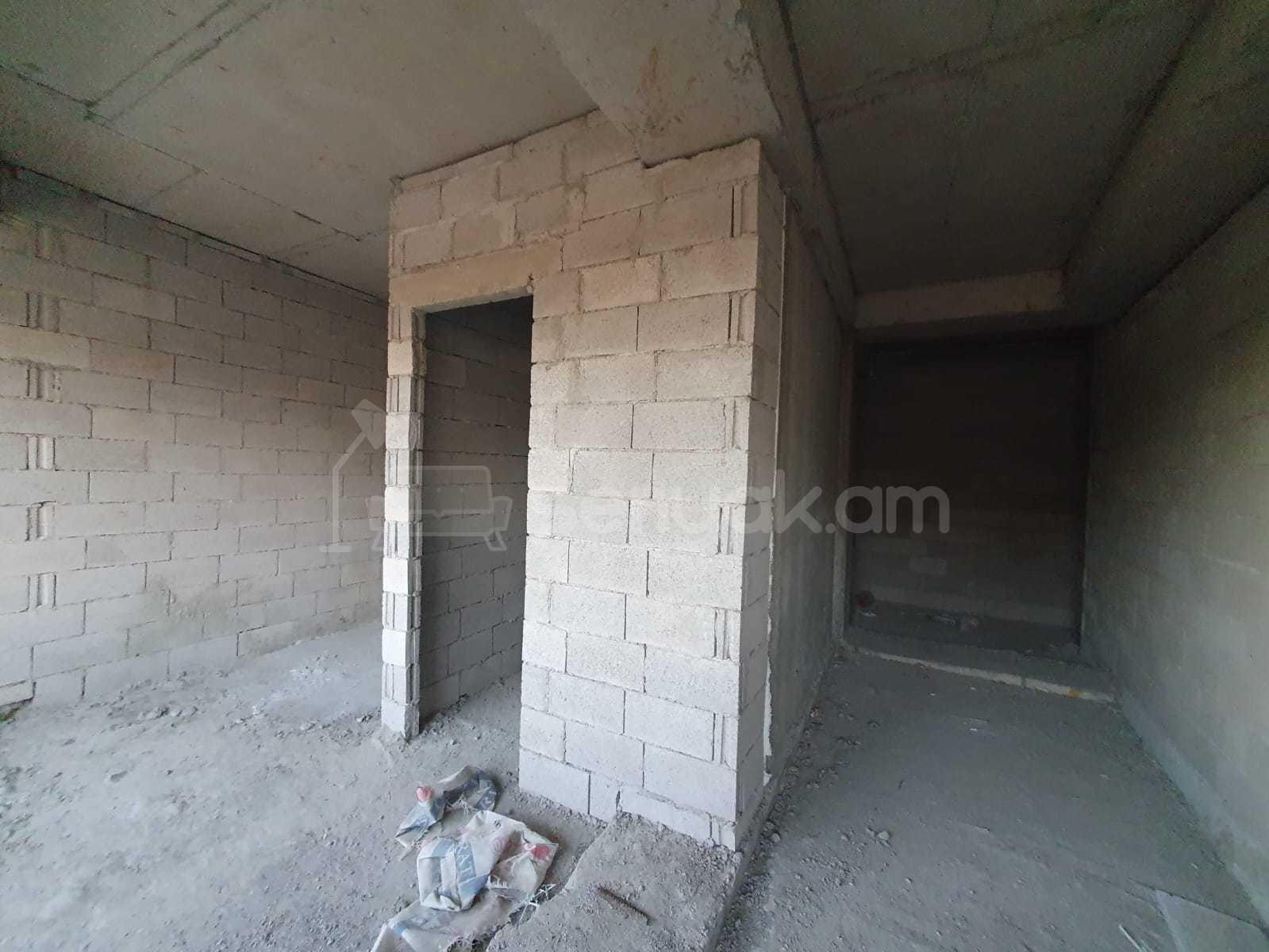 1 Սենյականոց Բնակարան Նորակառույցում, 21քմ, 5/6 հարկ, Զրոյական Վիճակում