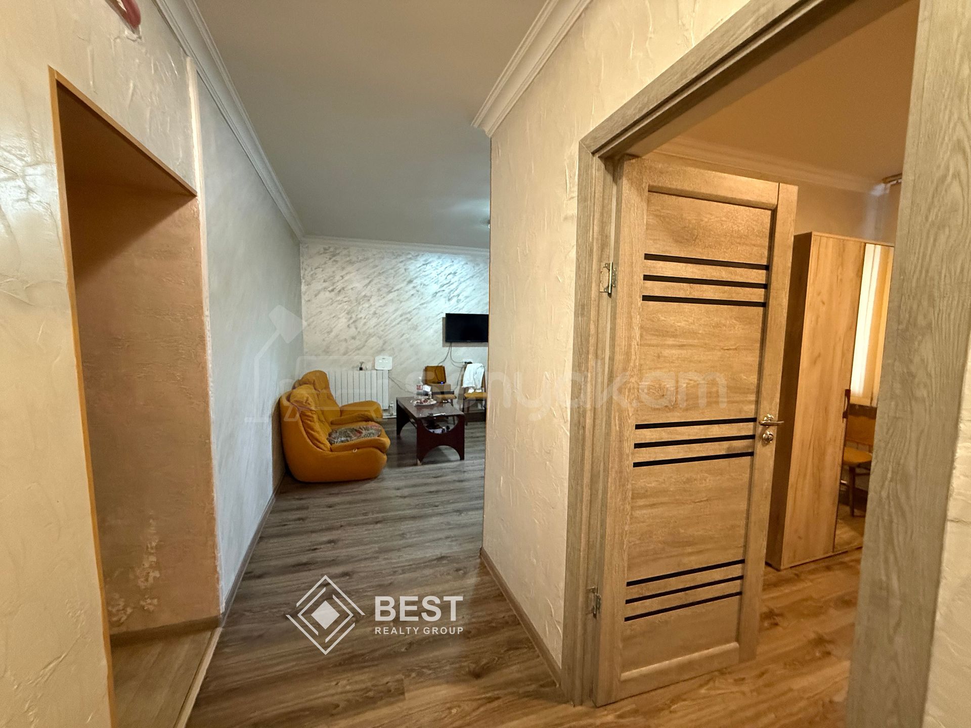 2 Սենյականոց Բնակարան Քարե Շենքում, 58քմ, 1/5 հարկ, Կոսմետիկ Վերանորոգված