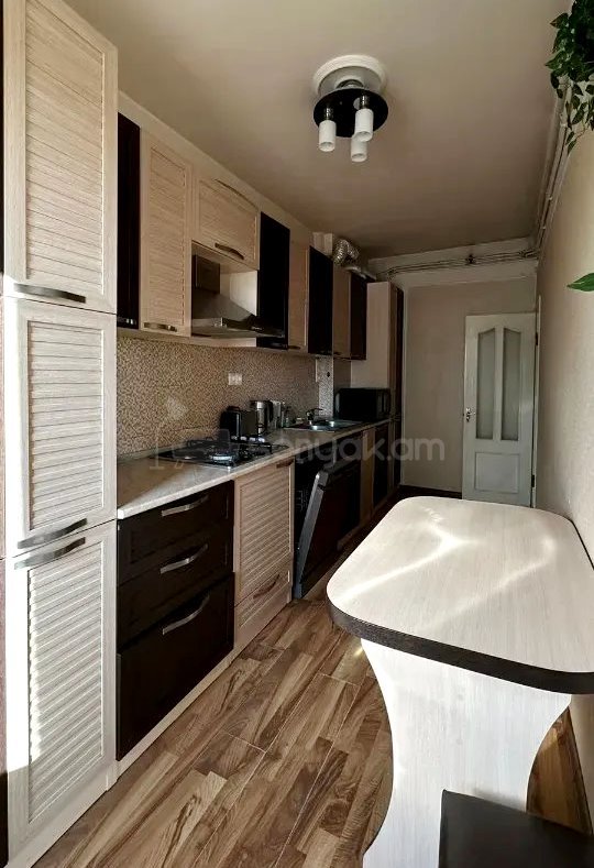 3 Սենյականոց Բնակարան, 78քմ, 9/9 հարկ, Կապիտալ Վերանորոգված