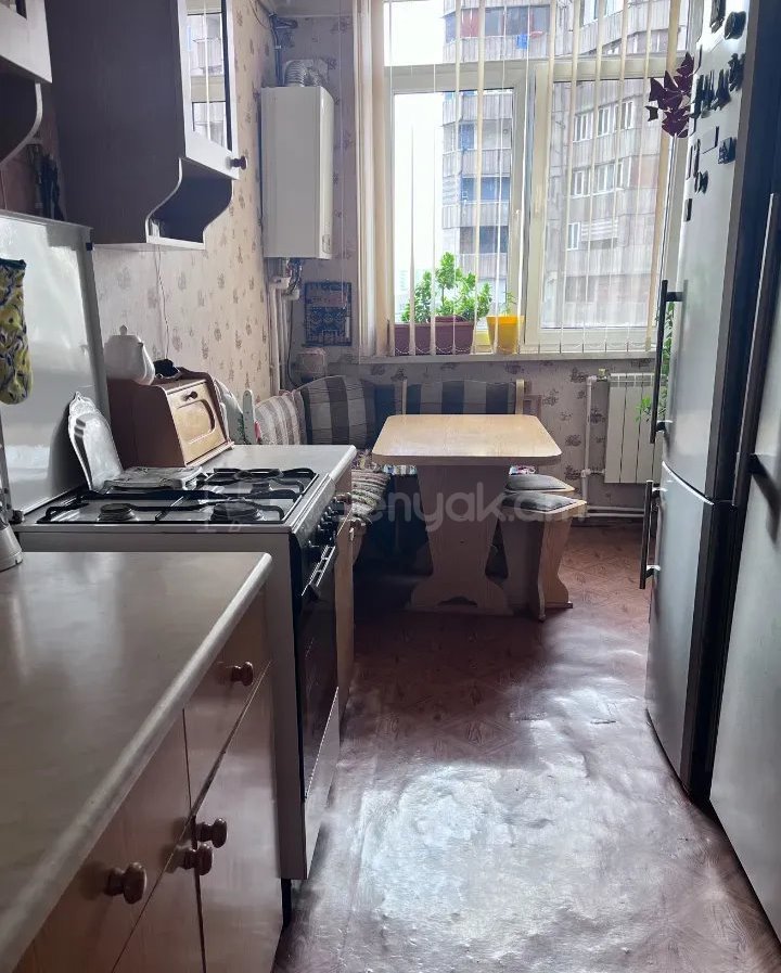 3 Սենյականոց Բնակարան, 80քմ, 8/10 հարկ, Կոսմետիկ Վերանորոգված