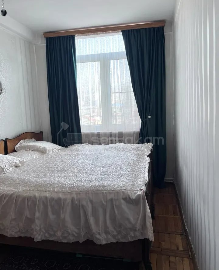 3 Սենյականոց Բնակարան, 80քմ, 8/10 հարկ, Կոսմետիկ Վերանորոգված