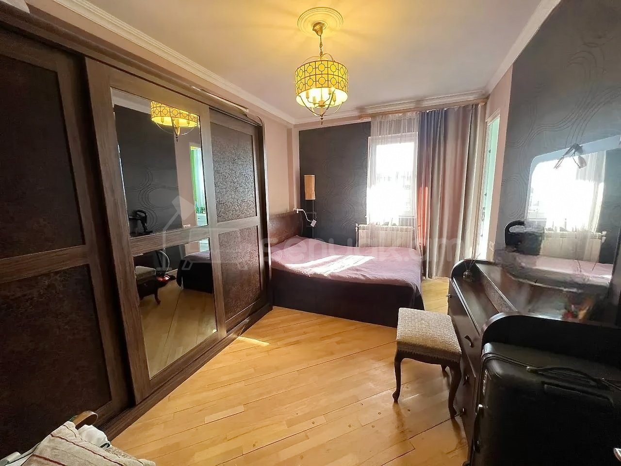 3 Սենյականոց Բնակարան, 85քմ, 10/11 հարկ, Նորմալ Վիճակում