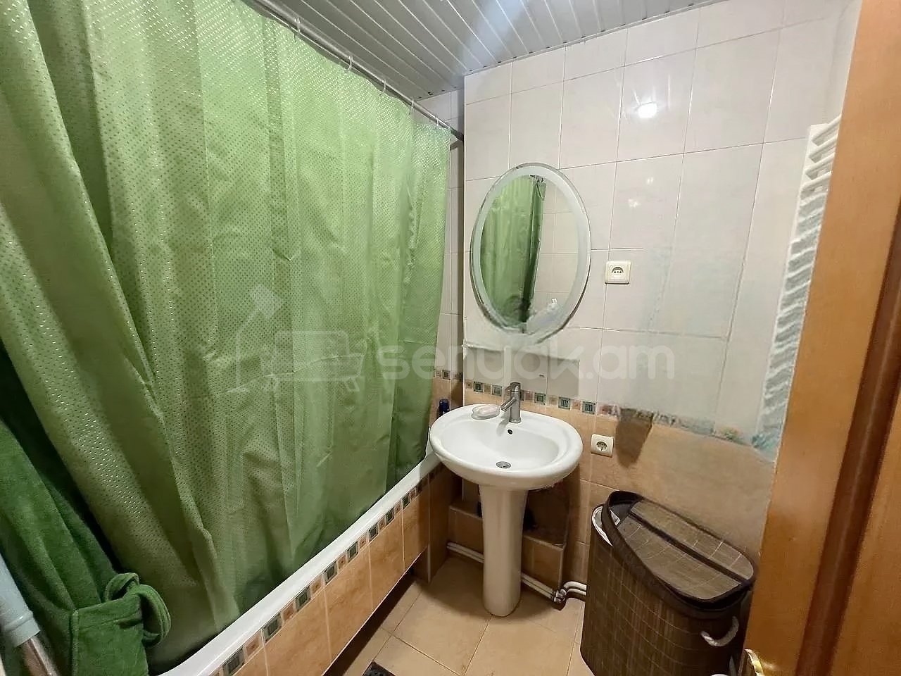 3 Սենյականոց Բնակարան, 85քմ, 10/11 հարկ, Նորմալ Վիճակում