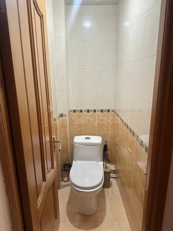 3 Սենյականոց Բնակարան, 85քմ, 10/11 հարկ, Նորմալ Վիճակում