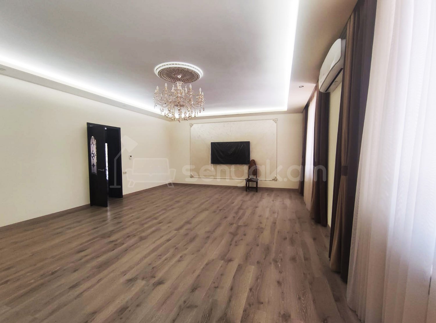 5 Սենյականոց Սեփական Տուն, 280քմ, Դիզայներական Վերանորոգված, Կահավորված, Ավտոտնակով