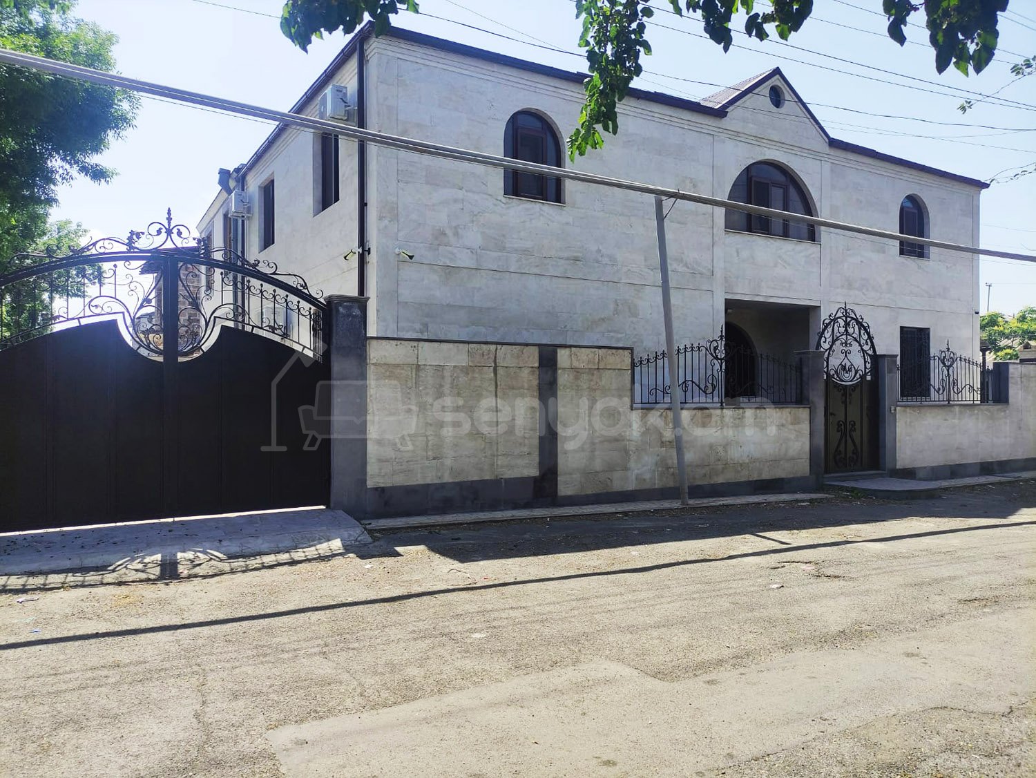 5 Սենյականոց Սեփական Տուն, 280քմ, Դիզայներական Վերանորոգված, Կահավորված, Ավտոտնակով