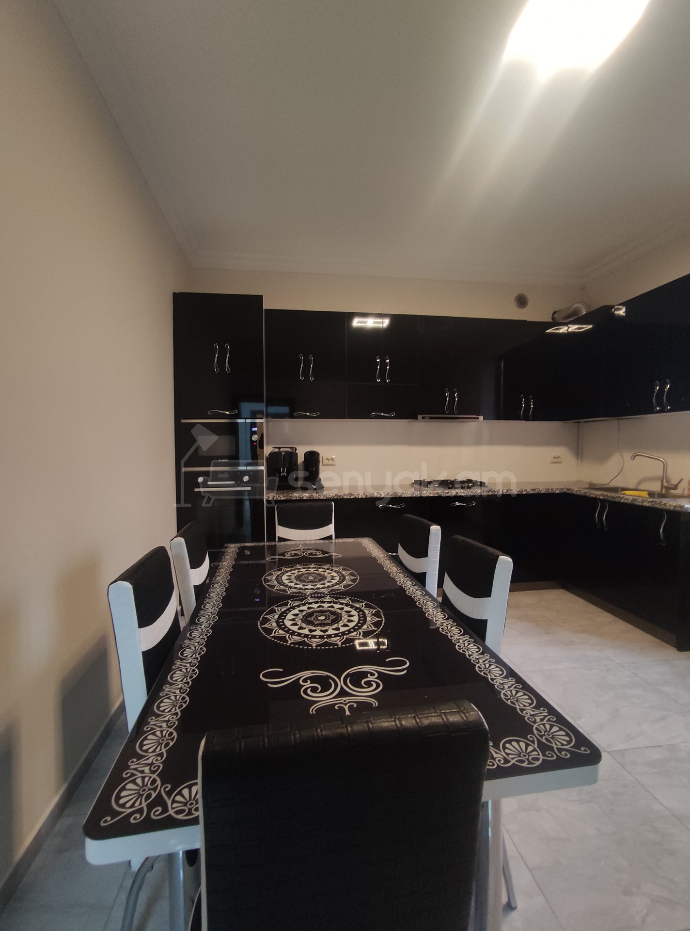 5 Սենյականոց Սեփական Տուն, 280քմ, Դիզայներական Վերանորոգված, Կահավորված, Ավտոտնակով