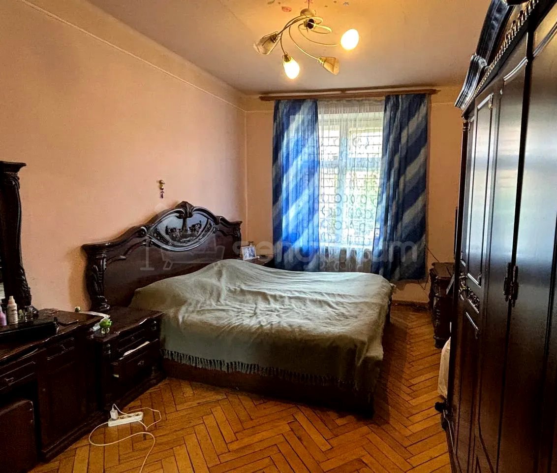 3 Սենյականոց Բնակարան Քարե Շենքում, 89քմ, 2/5 հարկ, Կոսմետիկ Վերանորոգված