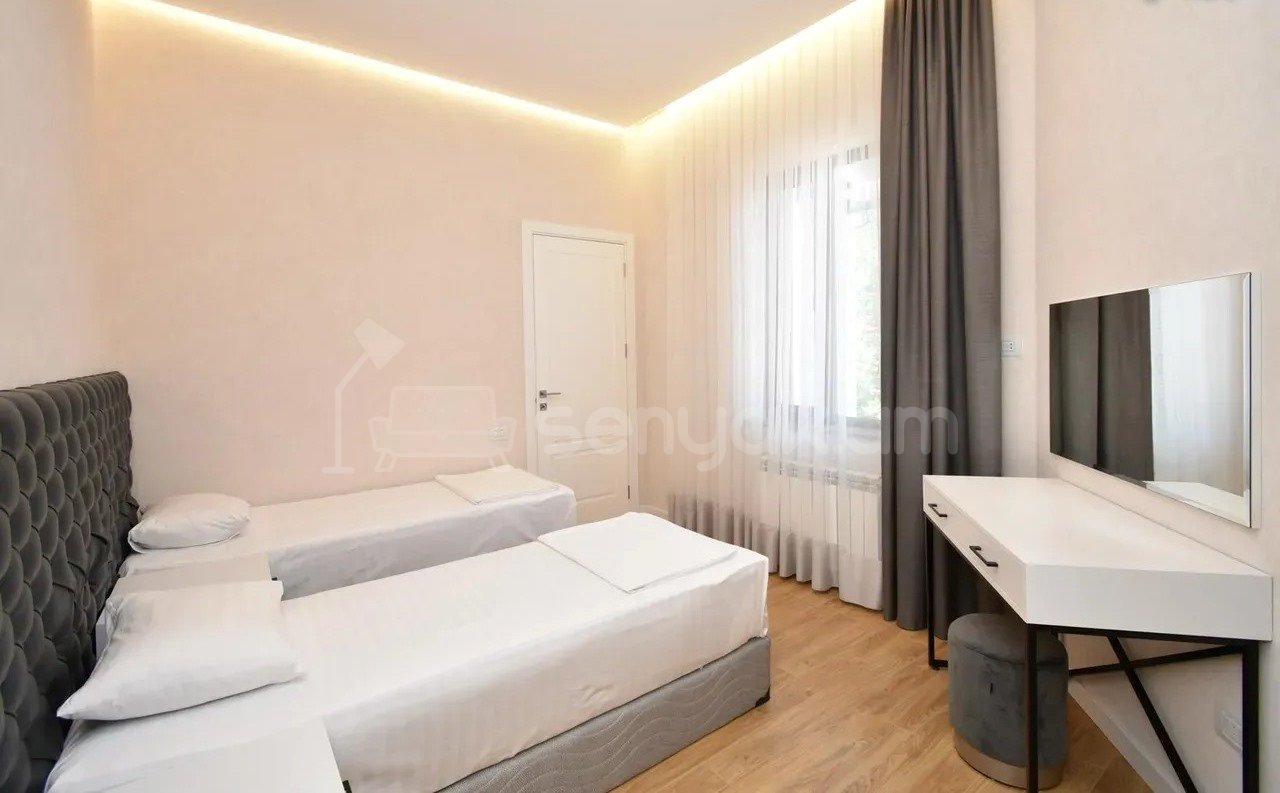 2 Սենյականոց Բնակարան, 62քմ, 5/5 հարկ, Կապիտալ Վերանորոգված