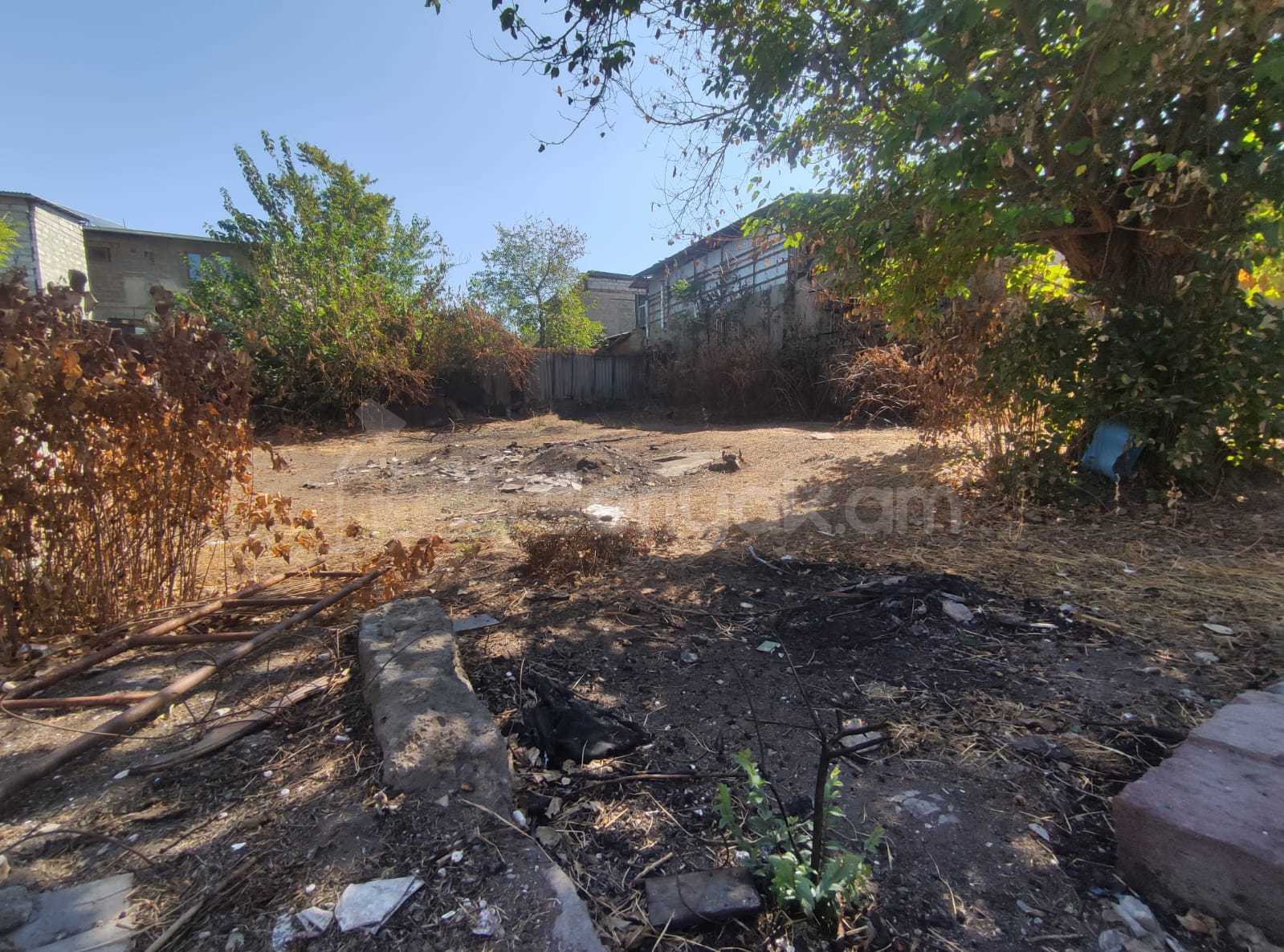 Բնակելի Նշանակության Հողատարածք, 720քմ, Խմելու Ջրով, Էլեկտրականությամբ, Պարսպապատ