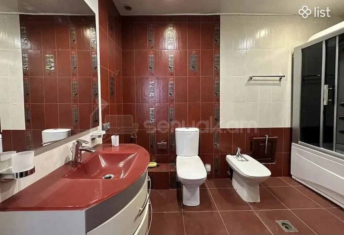 4 Սենյականոց Բնակարան, 135քմ, 8/11 հարկ, Կապիտալ Վերանորոգված, Կահավորված, Արևկող