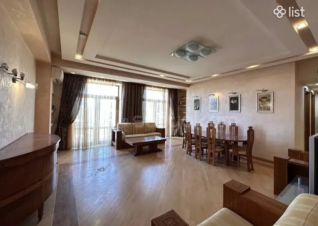 4 Սենյականոց Բնակարան, 135քմ, 8/11 հարկ, Կապիտալ Վերանորոգված, Կահավորված, Արևկող