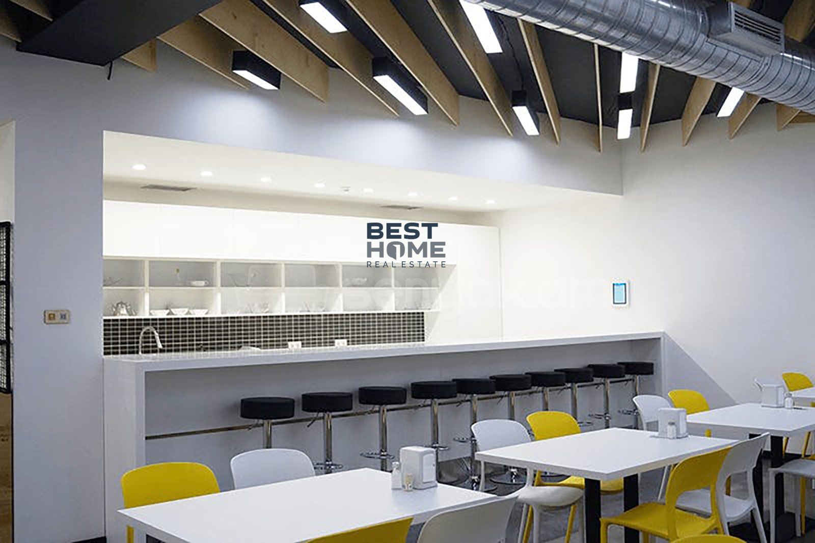 Նորակառույց Օֆիսային Տարածք, 300քմ