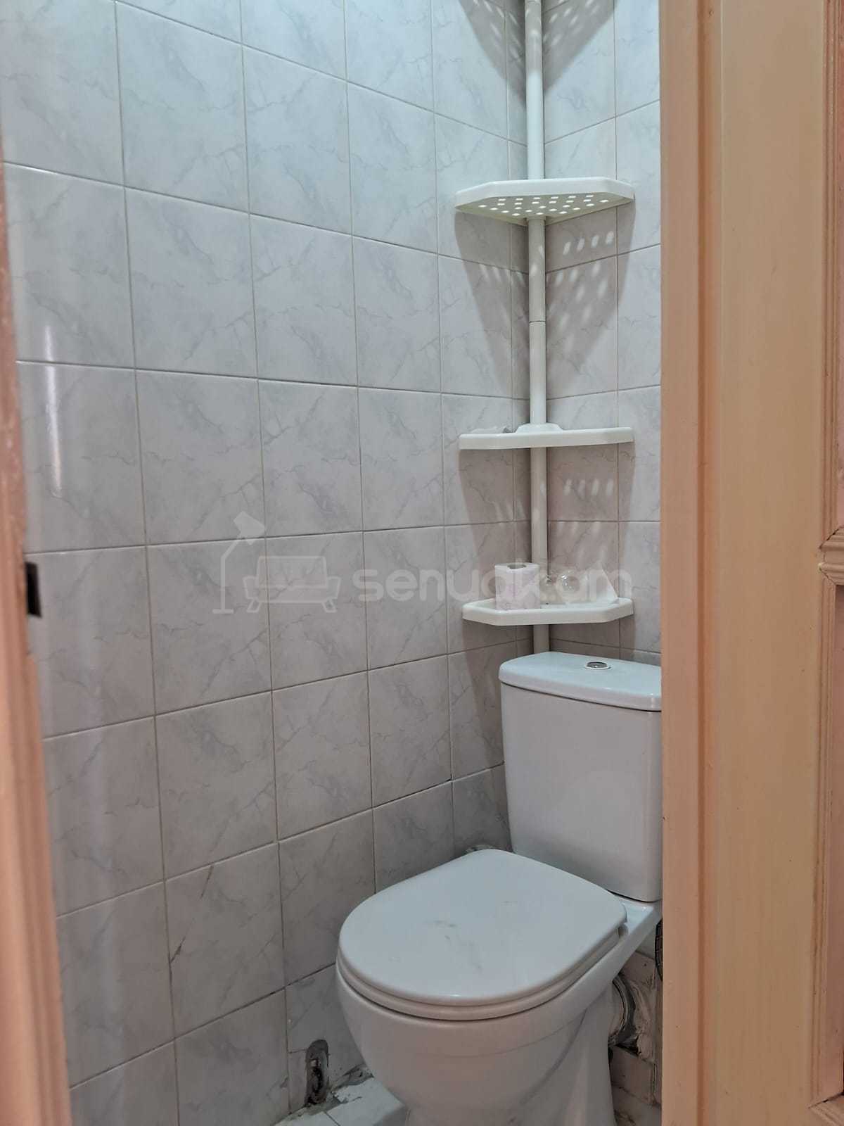 3 Սենյականոց Բնակարան, 80քմ, 9/9 հարկ, Նորմալ Վիճակում