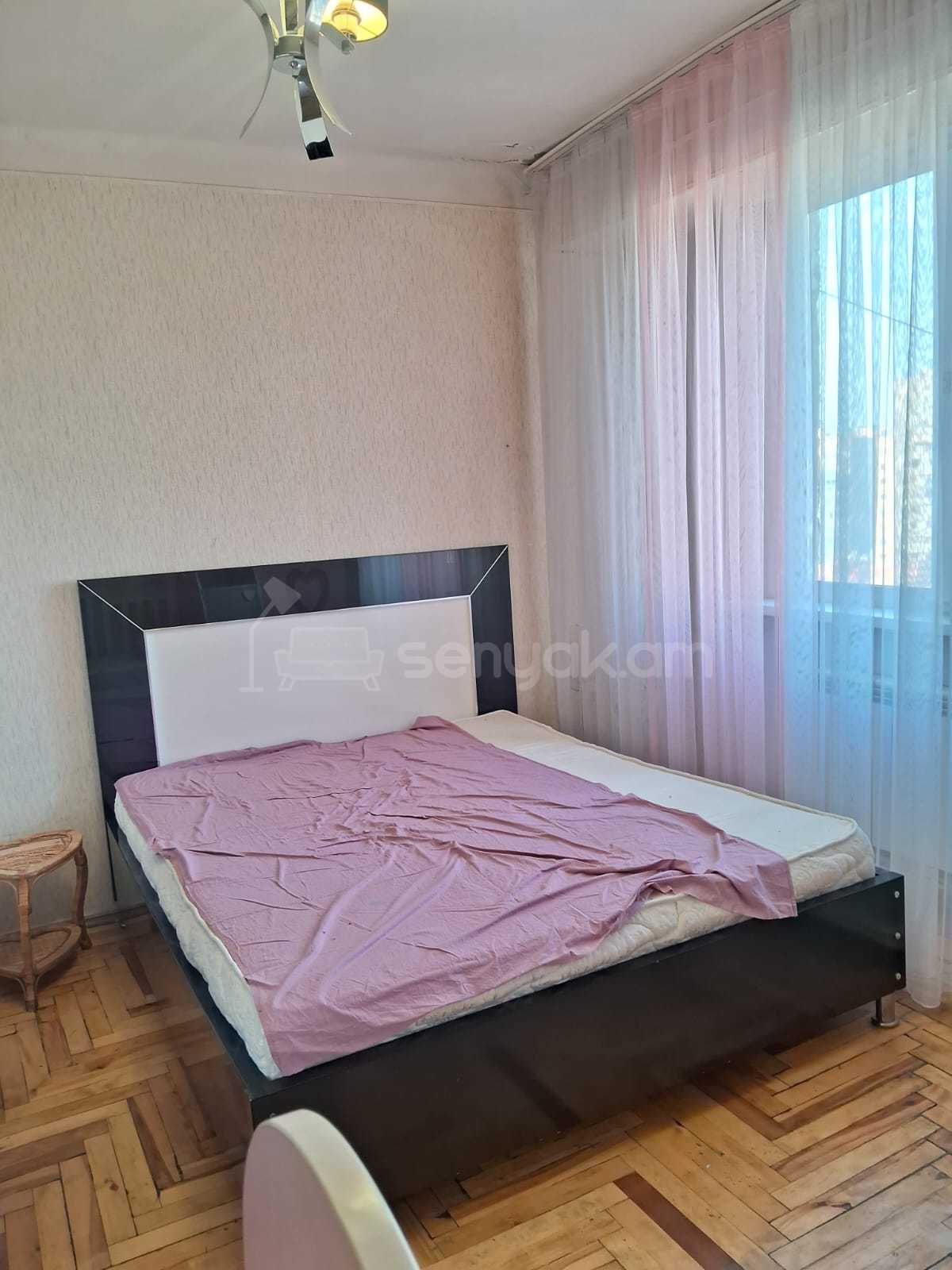 3 Սենյականոց Բնակարան, 80քմ, 9/9 հարկ, Նորմալ Վիճակում