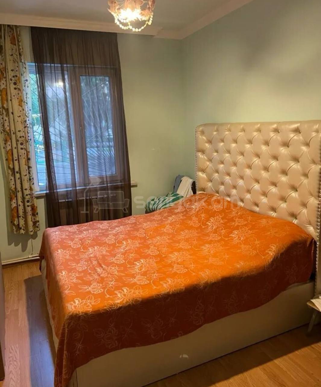 3 Սենյականոց Բնակարան Քարե Շենքում, 50քմ, 1/9 հարկ, Նորմալ Վիճակում, Կահավորված