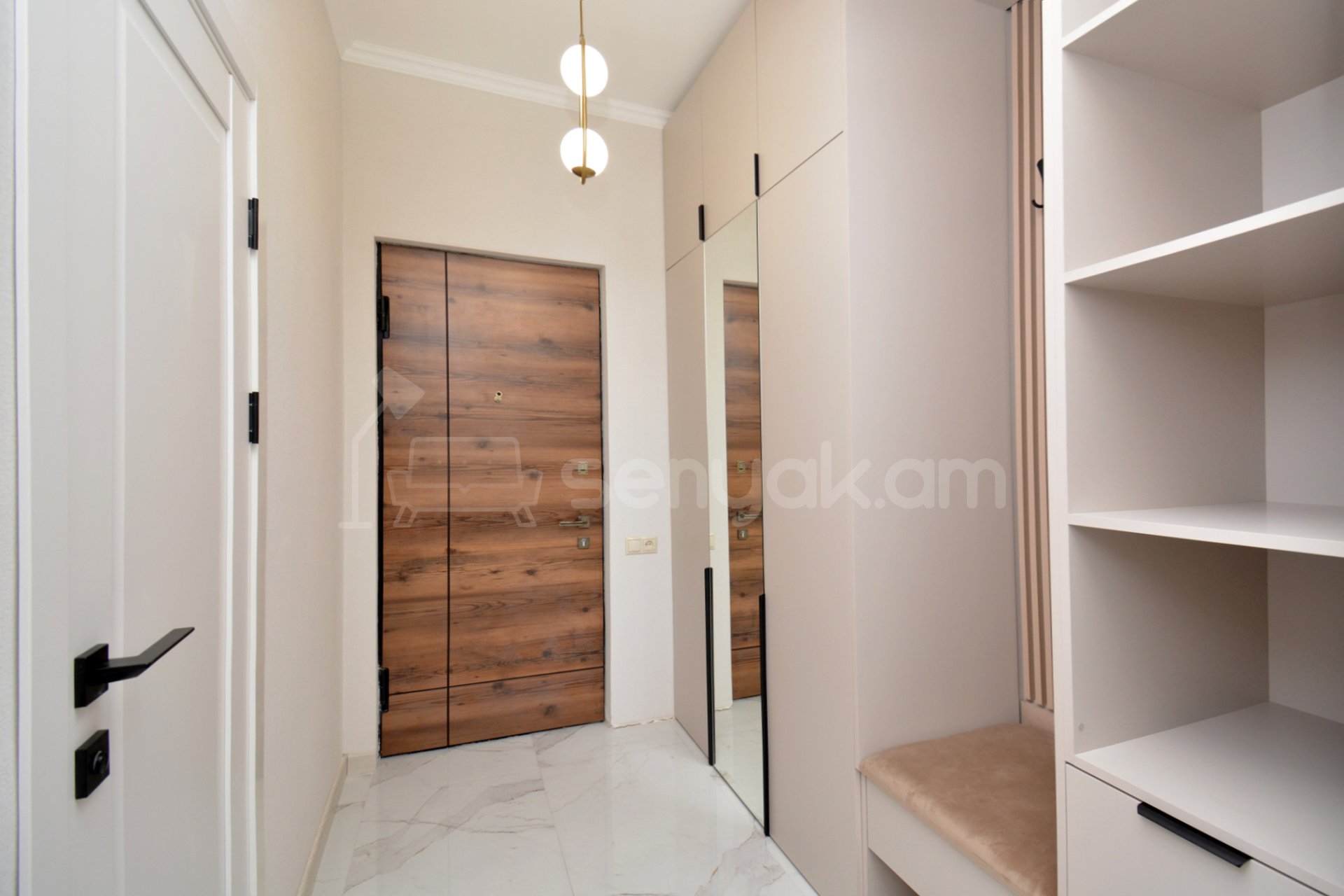 2 Սենյականոց Բնակարան Նորակառույցում, 72քմ, 7/18 հարկ, Դիզայներական Վերանորոգված, Կահավորված