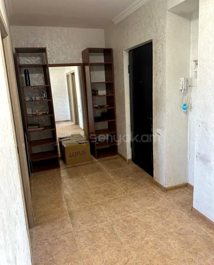 4 Սենյականոց Բնակարան, 85քմ, 8/9 հարկ, Կոսմետիկ Վերանորոգված