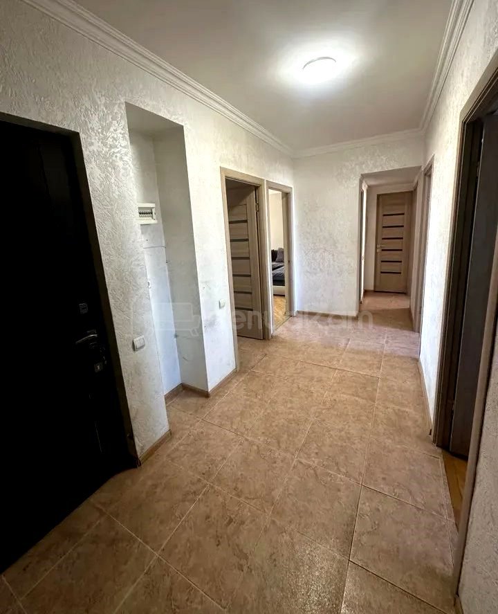 4 Սենյականոց Բնակարան, 85քմ, 8/9 հարկ, Կոսմետիկ Վերանորոգված