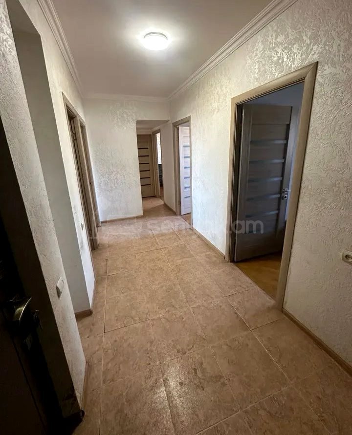 4 Սենյականոց Բնակարան, 85քմ, 8/9 հարկ, Կոսմետիկ Վերանորոգված